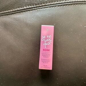 It Cosmetics Je Ne Sais Quoi lip color